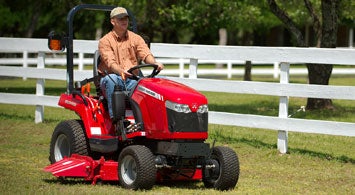 2012 Massey Ferguson GC2400 Review