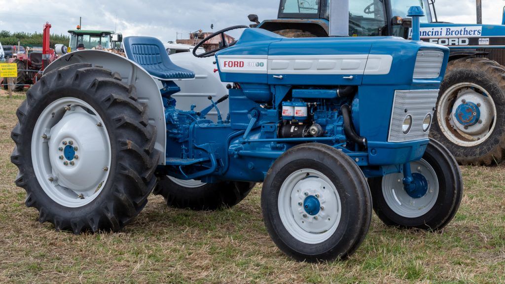 how-to-maintain-a-ford-2000-tractor-tractor-news